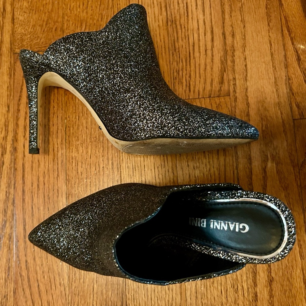 Women’s Giani Bini glitter heels, sz 6
